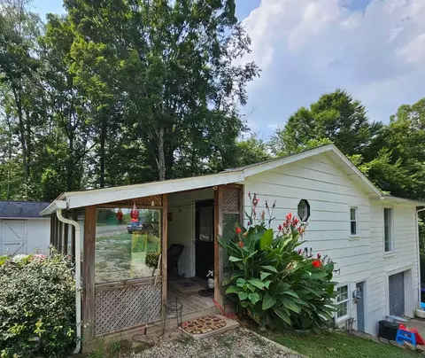 5126 Township Road 225 SE, New Lexington, OH 43764