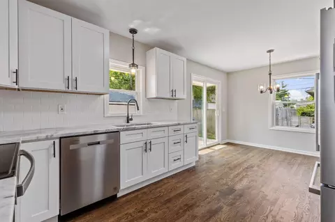 Kitchen - 1237 Simpson Dr, Columbus, OH 43227 photo 3 of 3