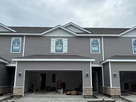 6375 N Marinelli Dr, Columbus, OH 43228