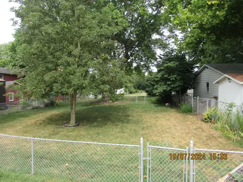 107 Parkview Ave, Circleville, OH 43113 photo 9