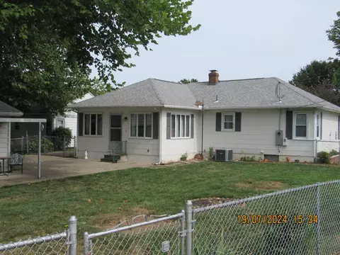 107 Parkview Ave, Circleville, OH 43113 photo 5
