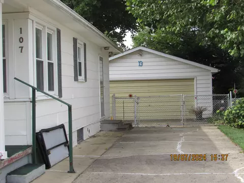 107 Parkview Ave, Circleville, OH 43113 photo 8