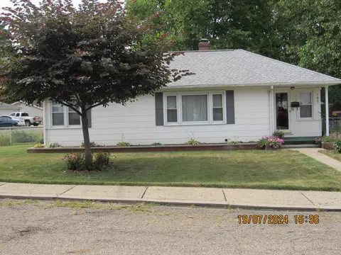 107 Parkview Ave, Circleville, OH 43113 photo 2