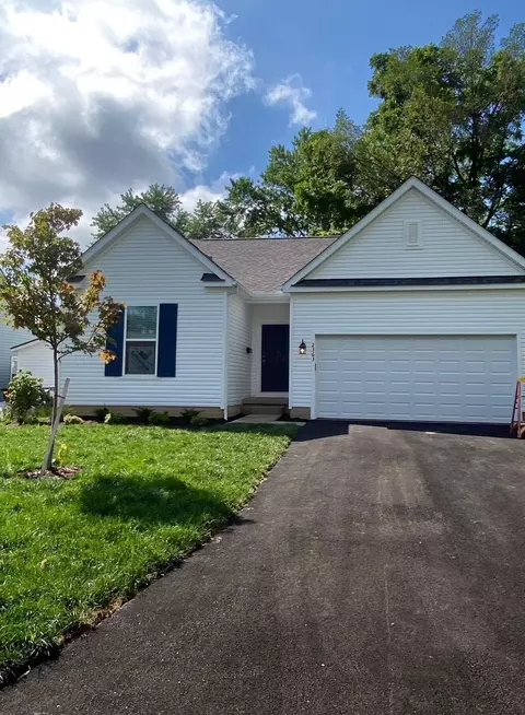 2363 Northglen Dr, Columbus, OH 43224