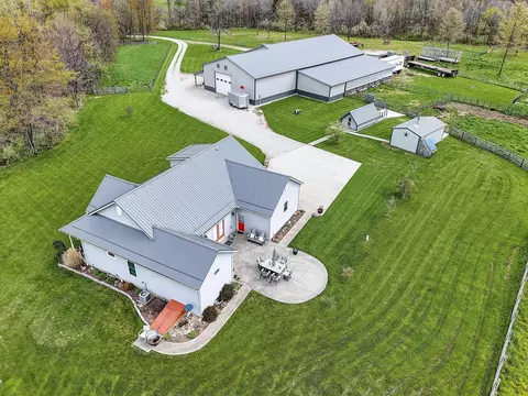 5047 Dutch Ln NW, Johnstown, OH 43031