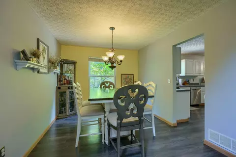 970 Master Dr, Galloway, OH 43119 photo 9