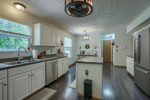 970 Master Dr, Galloway, OH 43119 photo 12