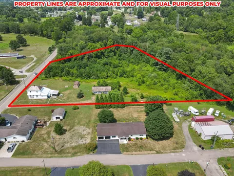 4804 Ceramic Rd, Crooksville, OH 43731