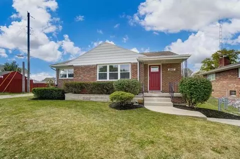 1807 Maiden Ln, Springfield, OH 45504