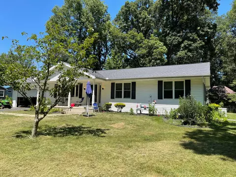 1296 Evergreen Rd, Marion, OH 43302