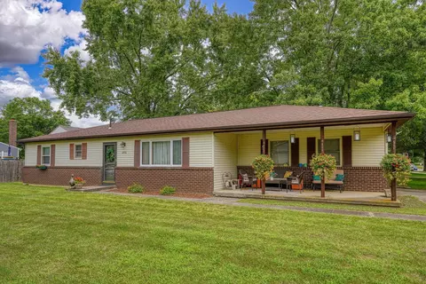 4530 Stonehill St, Hilliard, OH 43026