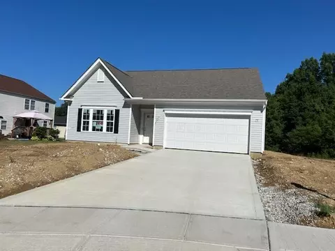 537 Wagon Ave, Pataskala, OH 43062