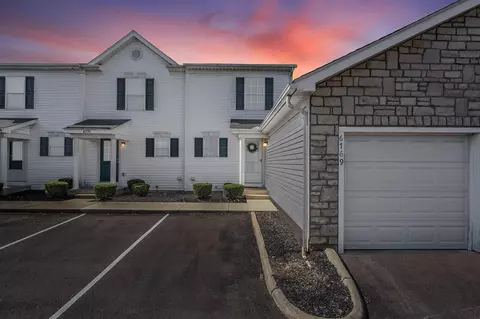 6769 Lagrange Dr #59D, Canal Winchester, OH 43110