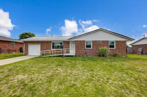 5420 Richmoor Rd, Springfield, OH 45503