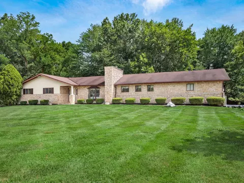6611 Morse Rd, New Albany, OH 43054