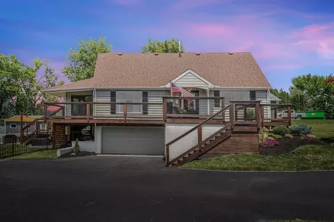1448 E Choctaw Dr, London, OH 43140