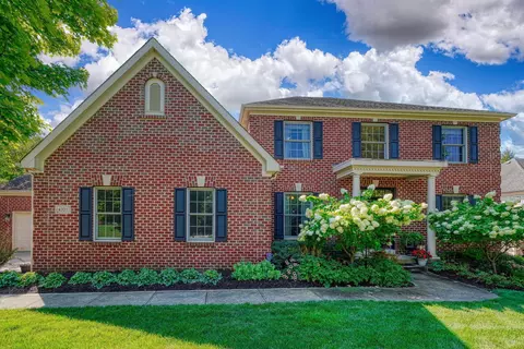 4321 Wyandotte Woods Blvd, Dublin, OH 43016