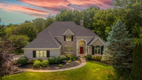 10644 Dundee Ct, Powell, OH 43065
