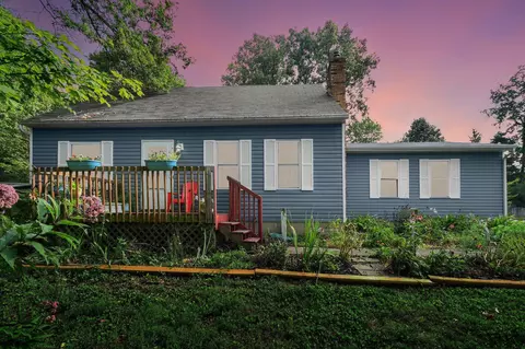 240 Riva Ridge Rd SW, Pataskala, OH 43062