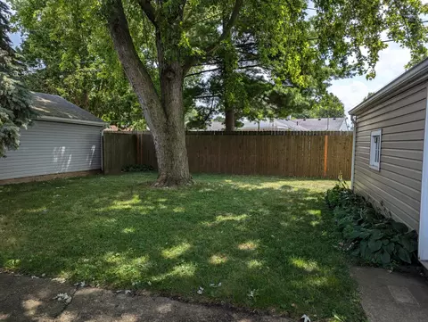 1006 S Burnett Rd, Springfield, OH 45505 photo 13