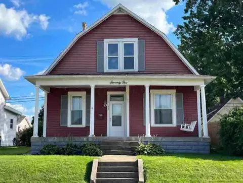 71 North St, Logan, OH 43138