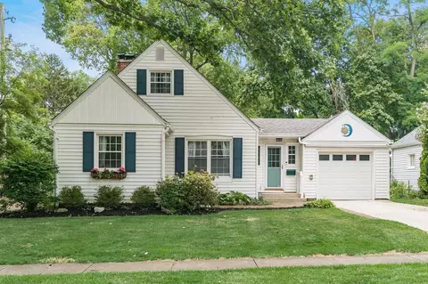 5721 Andover St, Worthington, OH 43085