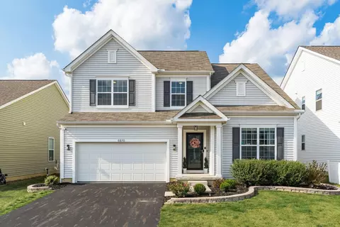 6870 Falcon Crest Rd, Westerville, OH 43081