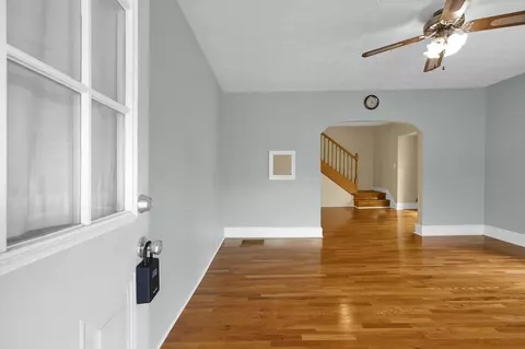 302 W Angle Ave, Logan, OH 43138 photo 4