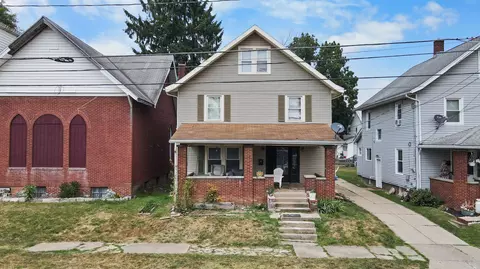 226 W 4th St, Ashland, OH 44805