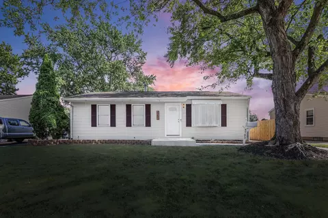 4783 Midlane Dr, Hilliard, OH 43026