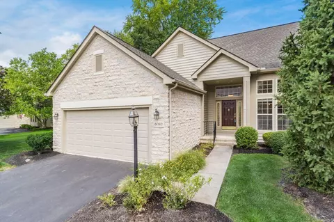 6080 Langton Cir, Westerville, OH 43082