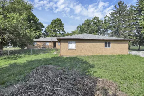 Exterior - 7708 State Route 56 E, Circleville, OH 43113 photo 6 of 20