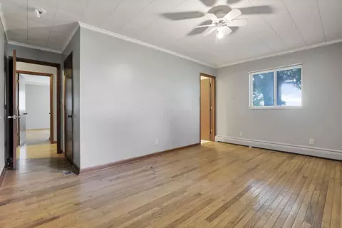Bedroom - 7708 State Route 56 E, Circleville, OH 43113 photo 6 of 8