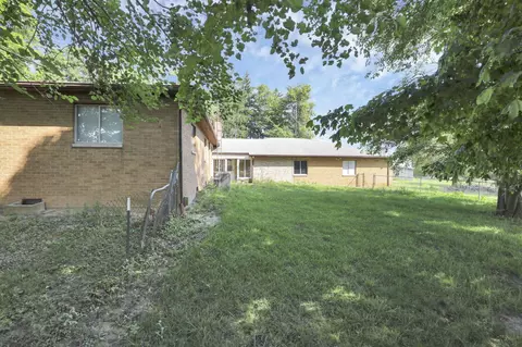 Exterior - 7708 State Route 56 E, Circleville, OH 43113 photo 10 of 20