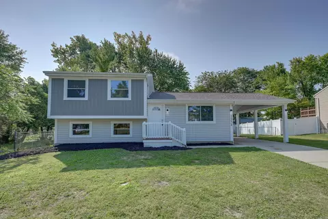 2354 Warfield Dr, Grove City, OH 43123