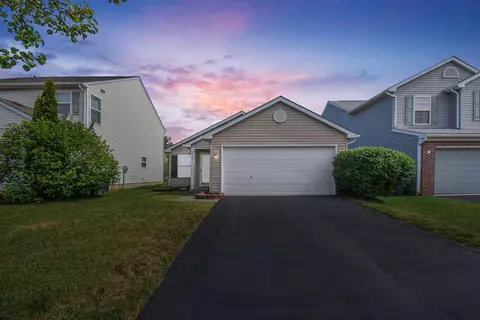 3926 Genteel Dr, Grove City, OH 43123