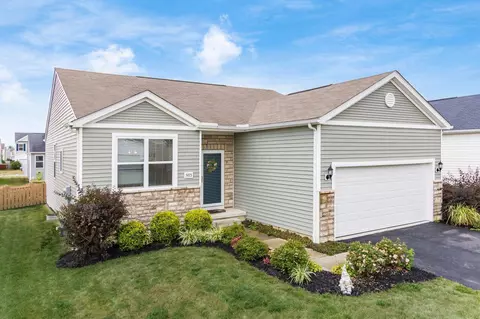 5973 Tully Cross Dr, Galloway, OH 43119