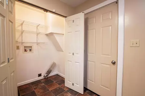 256 S Clairmont Ave, Springfield, OH 45505 photo 9