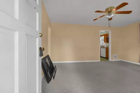 Living - 1302 E Fair Ave, Lancaster, OH 43130 photo 2 of 3