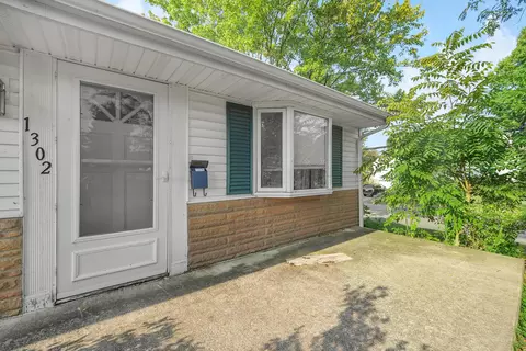 Exterior - 1302 E Fair Ave, Lancaster, OH 43130 photo 1 of 8