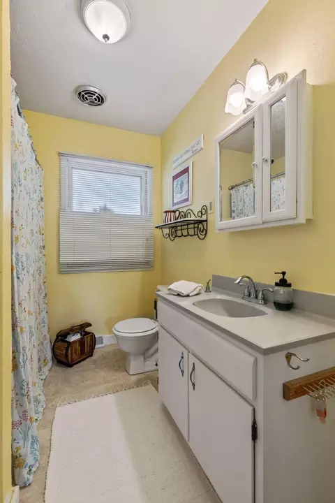 Bath - 313 E Monroe St, Baltimore, OH 43105 photo 1 of 2