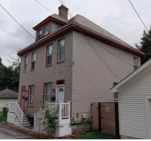 223 Nursery Ln, Columbus, OH 43206