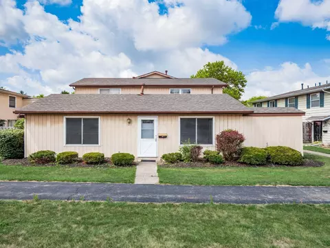 2478 Nassau Dr, Columbus, OH 43232