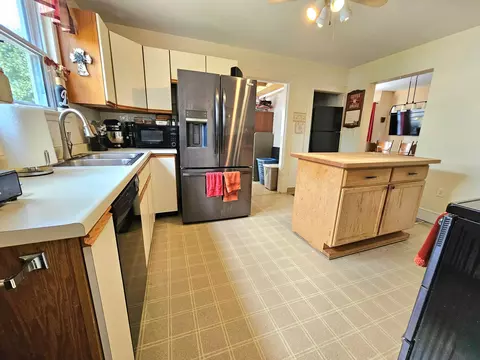 122 E 1st St, Springfield, OH 45504 photo 11