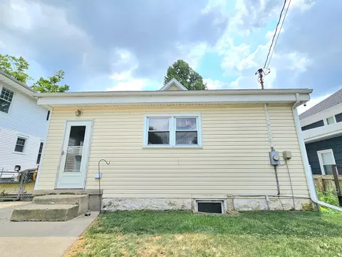 122 E 1st St, Springfield, OH 45504 photo 17
