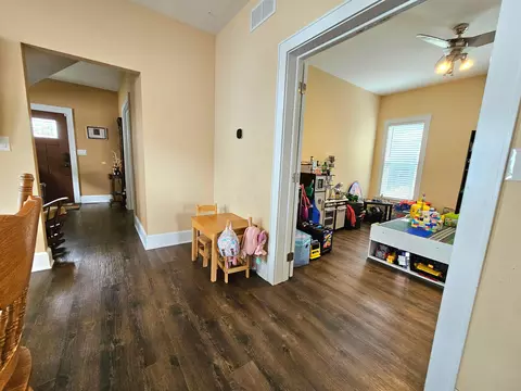 122 E 1st St, Springfield, OH 45504 photo 9
