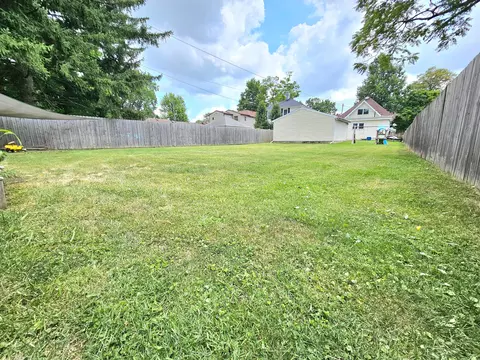 122 E 1st St, Springfield, OH 45504 photo 22