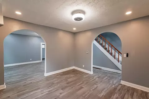 1587 Warder St, Springfield, OH 45503 photo 5