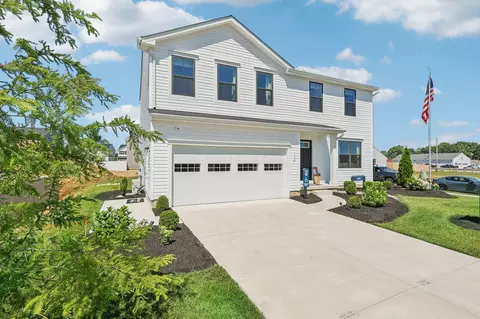 169 Skyway Dr, Springfield, OH 45505