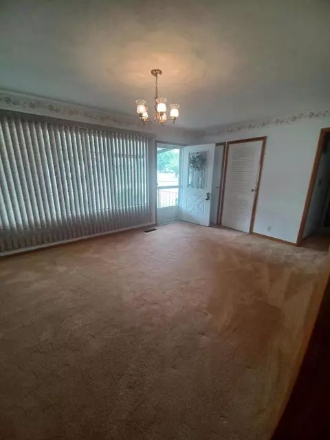 748 Robinson St, Marion, OH 43302 photo 14